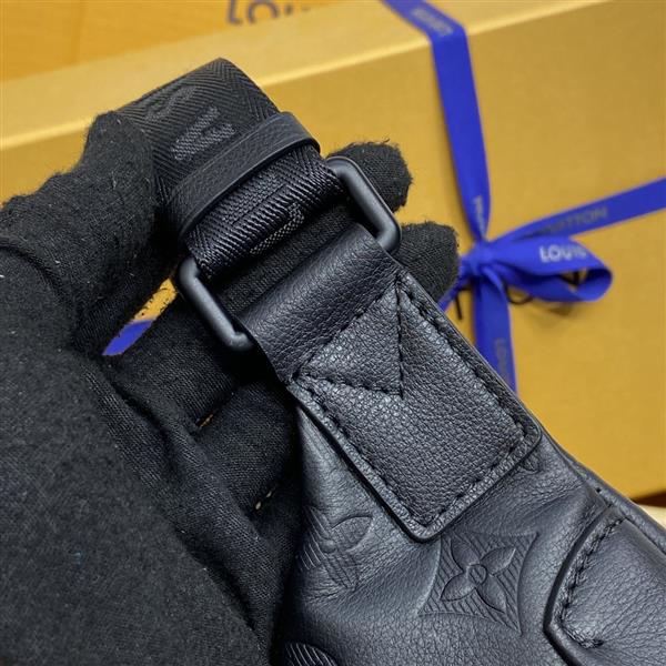 2026120181027907 460